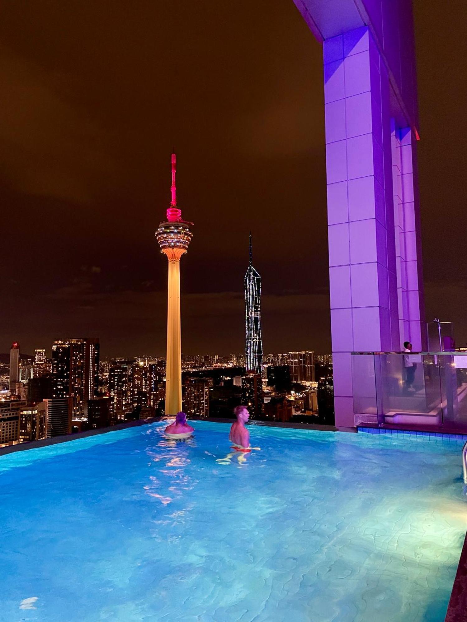 Platinum Klcc By Luxury Suites Kuala Lumpur Exterior photo